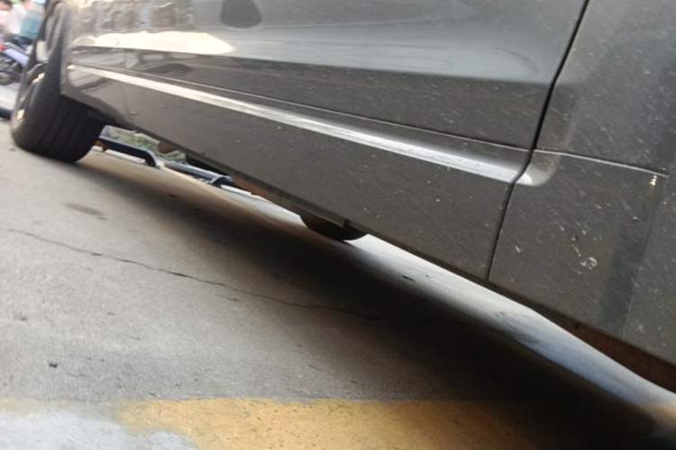 Used Li Auto ONE 2021 Extended-Range 6-Seater Version Right Side Sill