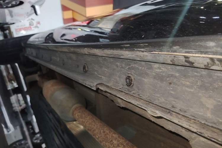 Used Li Auto ONE 2021 Extended-Range 6-Seater Version Right Side Sill