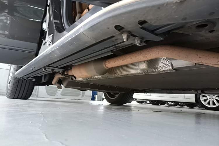 Used Li Auto ONE 2021 Extended-Range 6-Seater Version Right Side Sill