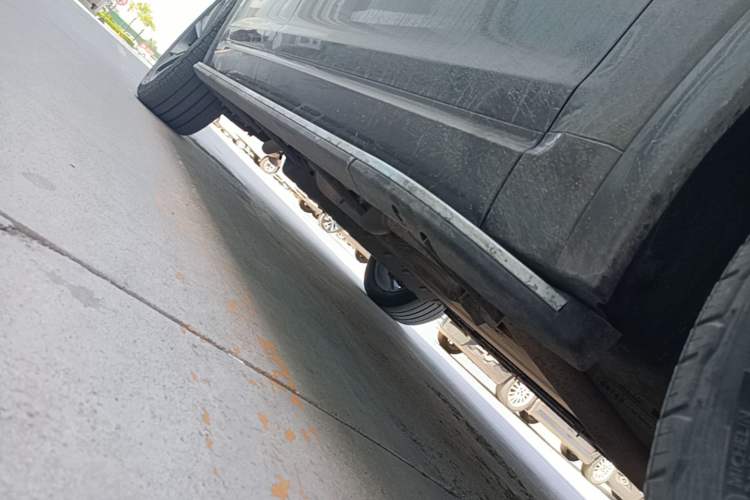 Used Li Auto ONE 2021 Extended-Range 6-Seater Version Right Side Sill