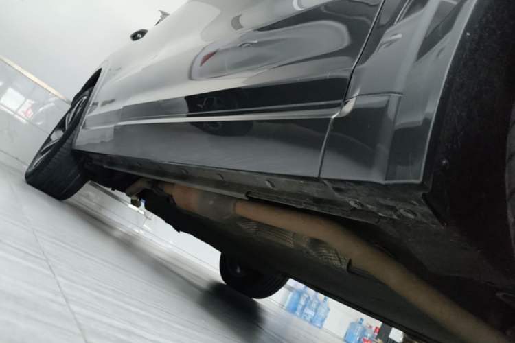 Used Li Auto ONE 2021 Extended-Range 6-Seater Version Right Side Sill