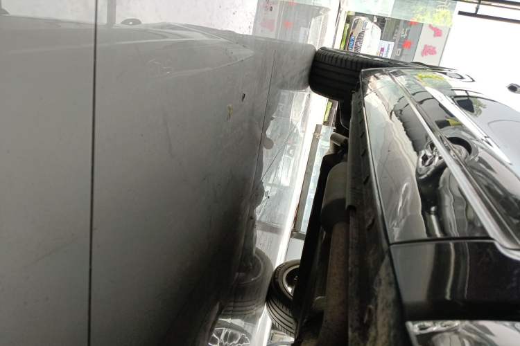 Used Li Auto ONE 2021 Extended-Range 6-Seater Version Right Side Sill