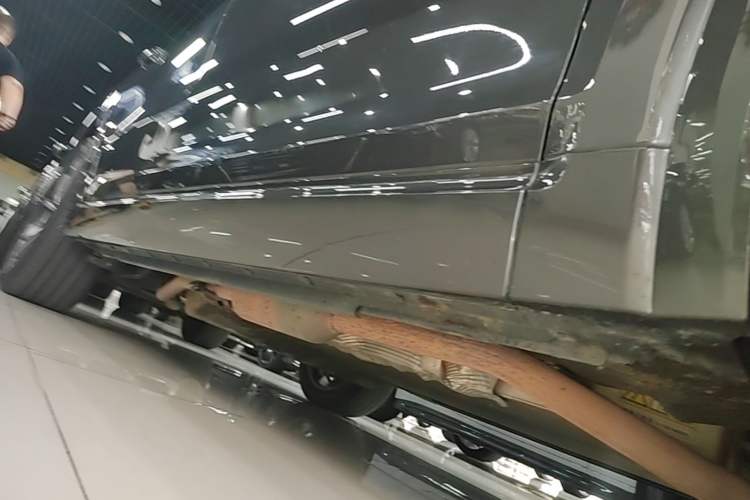 Used Li Auto ONE 2021 Extended-Range 6-Seater Version Right Side Sill