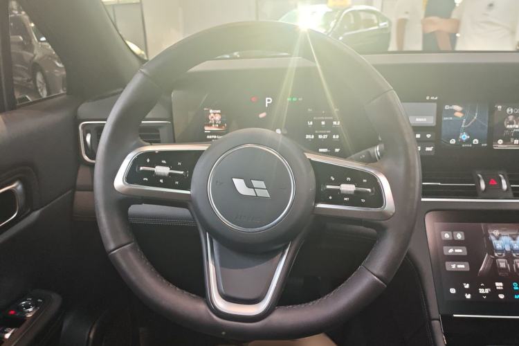 Used Li Auto ONE 2021 Extended-Range 6-Seater Version Steering Wheel
