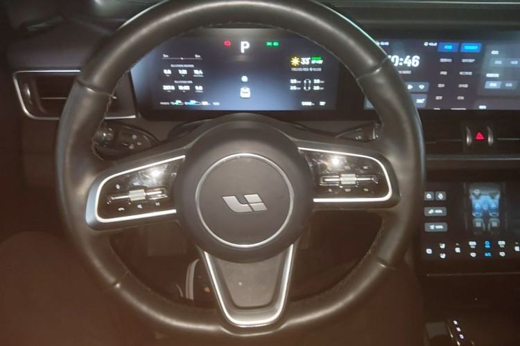 Used Li Auto ONE 2021 Extended-Range 6-Seater Version Steering Wheel