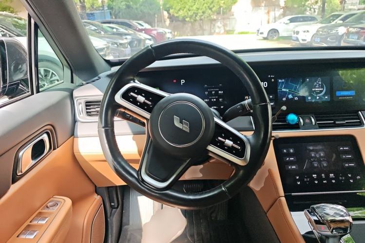 Used Li Auto ONE 2021 Extended-Range 6-Seater Version Steering Wheel