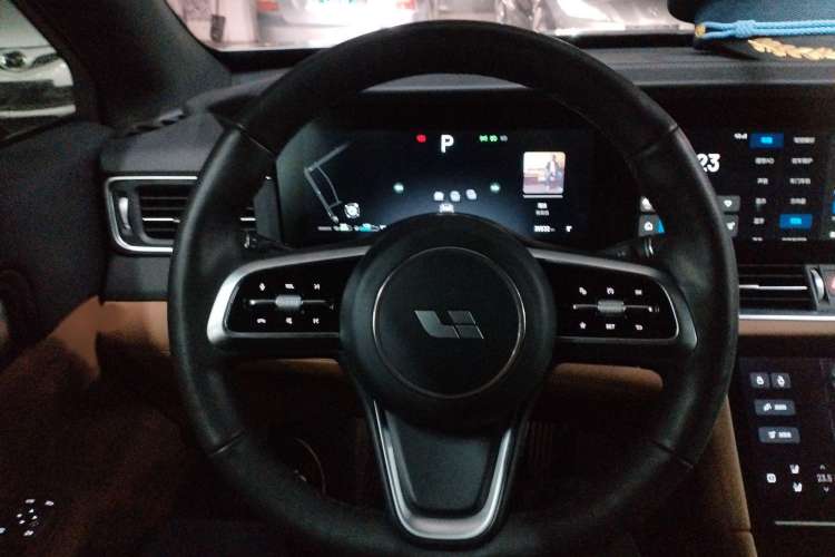 Used Li Auto ONE 2021 Extended-Range 6-Seater Version Steering Wheel
