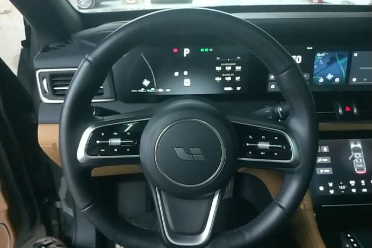 Used Li Auto ONE 2021 Extended-Range 6-Seater Version Steering Wheel