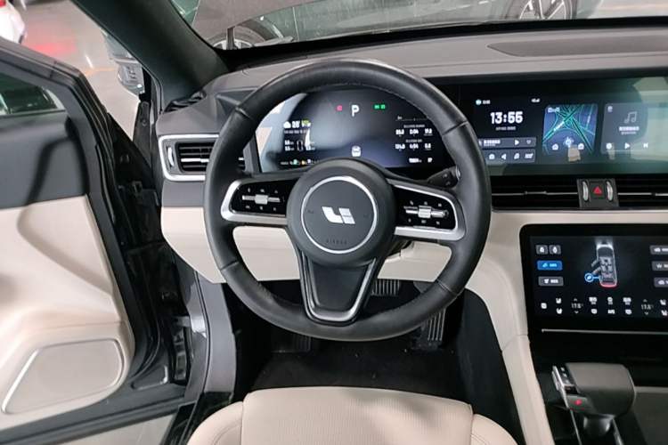 Used Li Auto ONE 2021 Extended-Range 6-Seater Version Steering Wheel