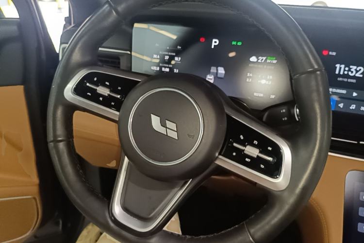 Used Li Auto ONE 2021 Extended-Range 6-Seater Version Steering Wheel