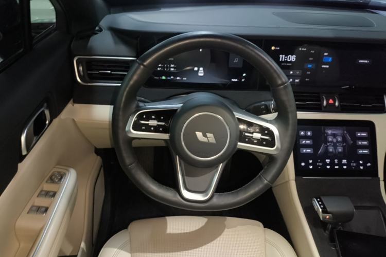Used Li Auto ONE 2021 Extended-Range 6-Seater Version Steering Wheel