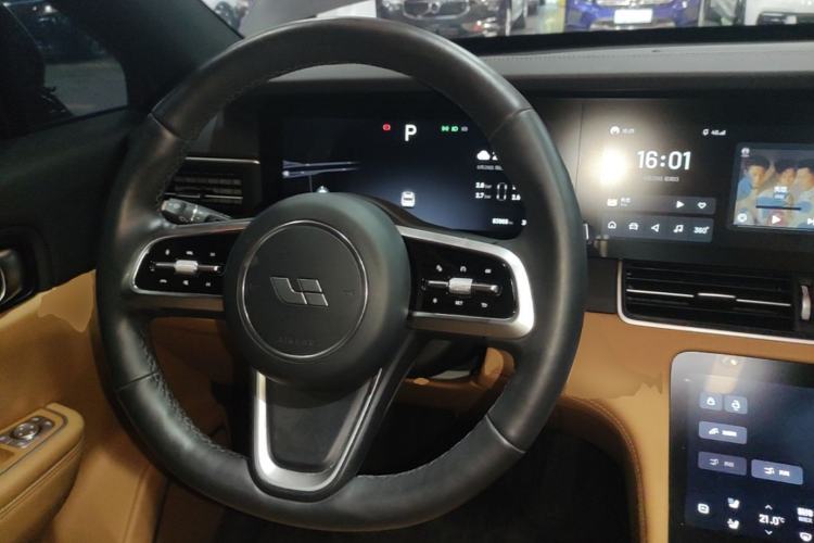 Used Li Auto ONE 2021 Extended-Range 6-Seater Version Steering Wheel