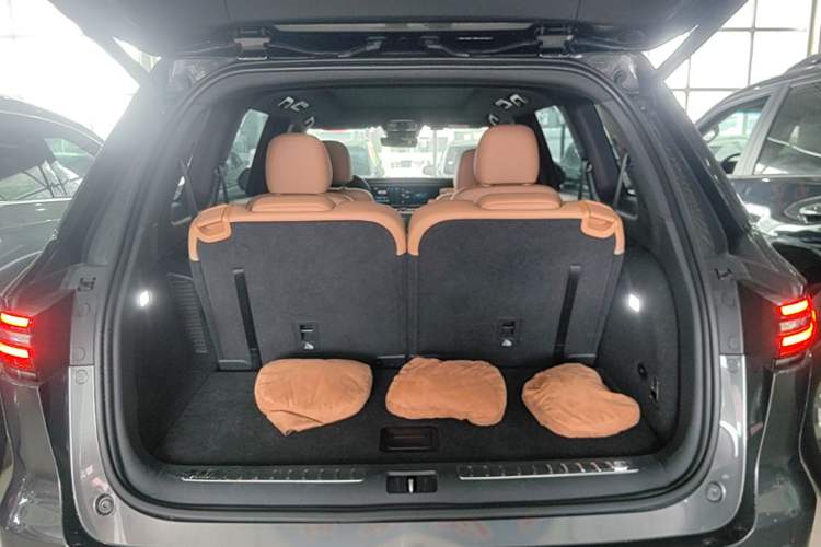 Used Li Auto ONE 2021 Extended-Range 6-Seater Version Trunk