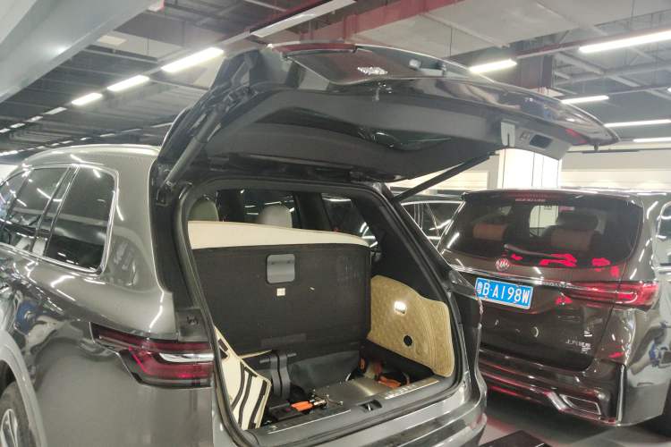 Used Li Auto ONE 2021 Extended-Range 6-Seater Version Trunk