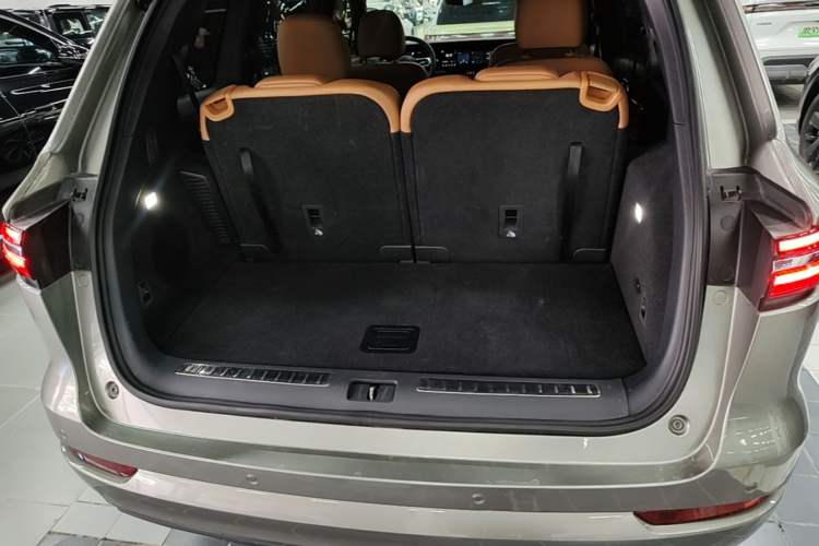 Used Li Auto ONE 2021 Extended-Range 6-Seater Version Trunk