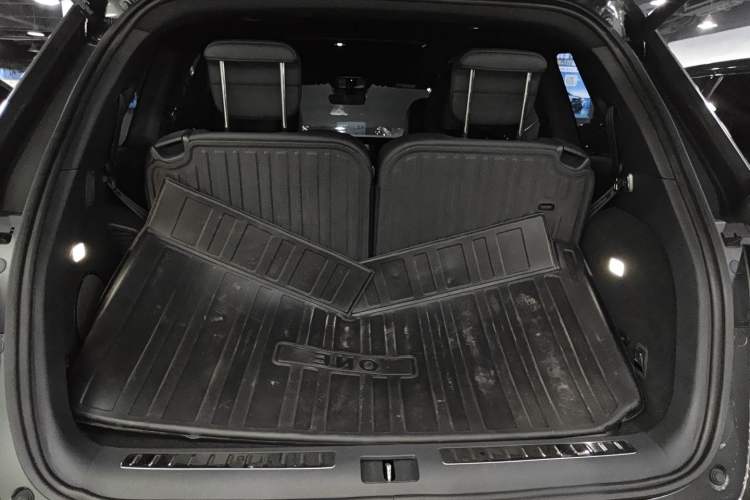 Used Li Auto ONE 2021 Extended-Range 6-Seater Version Trunk