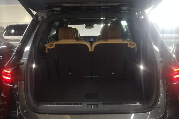 Used Li Auto ONE 2021 Extended-Range 6-Seater Version Trunk