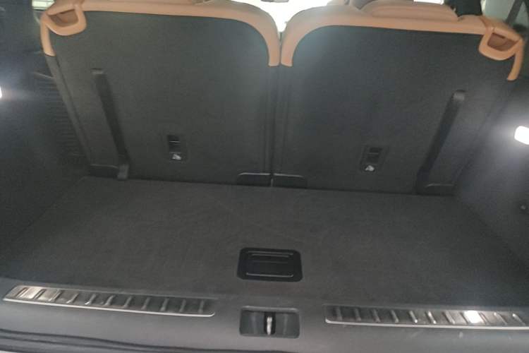 Used Li Auto ONE 2021 Extended-Range 6-Seater Version Trunk