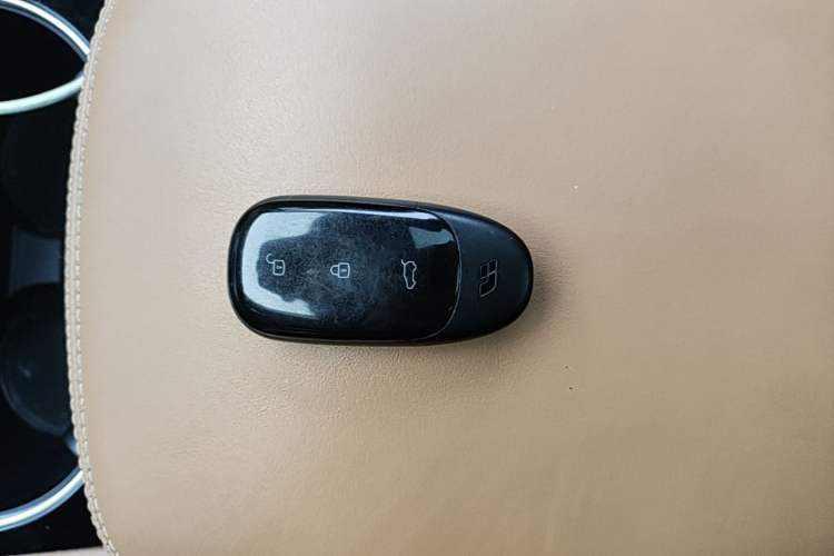 Used Li Auto ONE 2021 Extended-Range 6-Seater Version Vehicle Key