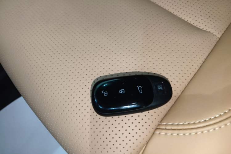 Used Li Auto ONE 2021 Extended-Range 6-Seater Version Vehicle Key