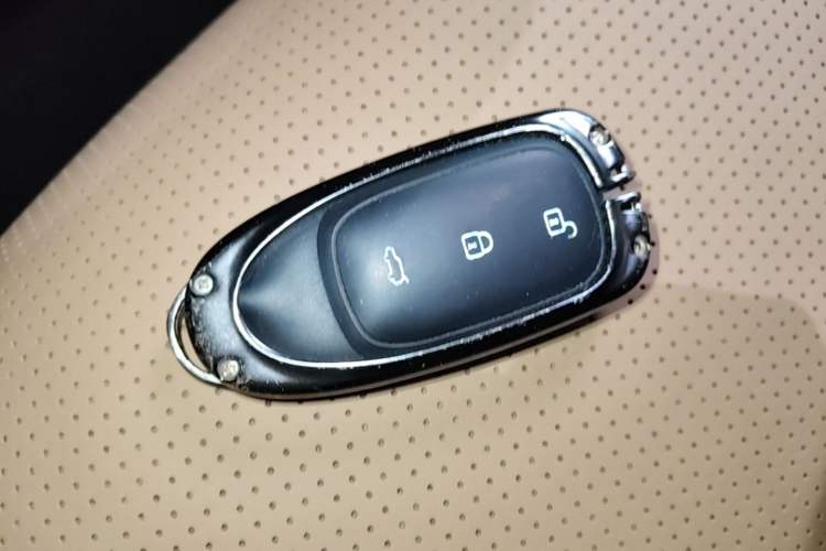 Used Li Auto ONE 2021 Extended-Range 6-Seater Version Vehicle Key