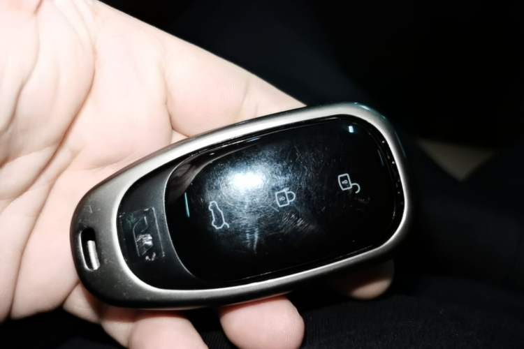 Used Li Auto ONE 2021 Extended-Range 6-Seater Version Vehicle Key