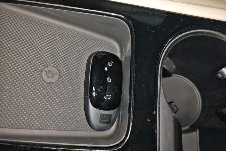Used Li Auto ONE 2021 Extended-Range 6-Seater Version Vehicle Key