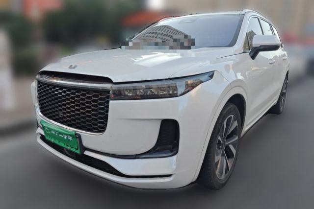 Ojetý Li Auto ONE 2021 Extended-Range 6-Seater Version