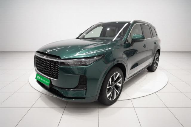 Ojetý Li Auto ONE 2021 Extended-Range 6-Seater Version