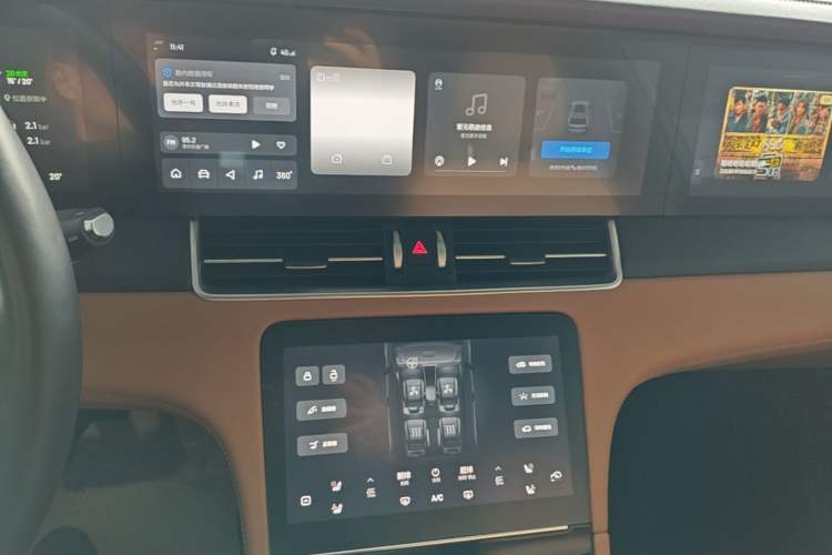 Used Li Auto ONE 2021 Extended-Range 6-Seater Version Audio And AC Panel