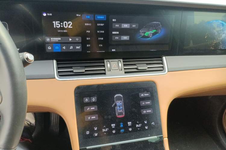 Used Li Auto ONE 2021 Extended-Range 6-Seater Version Audio And AC Panel