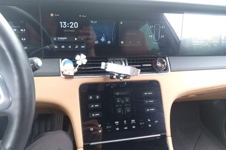 Used Li Auto ONE 2021 Extended-Range 6-Seater Version Audio And AC Panel