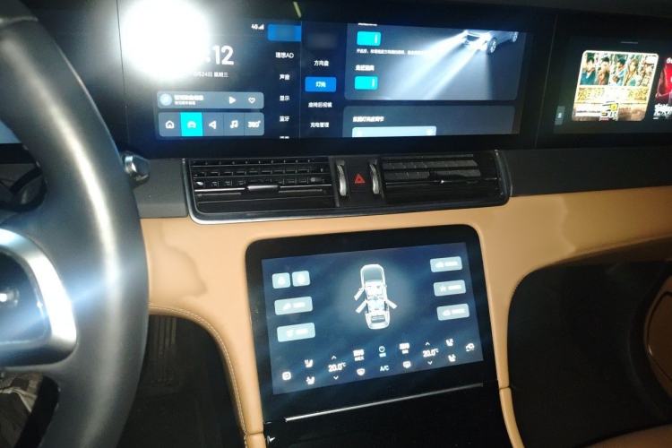 Used Li Auto ONE 2021 Extended-Range 6-Seater Version Audio And AC Panel