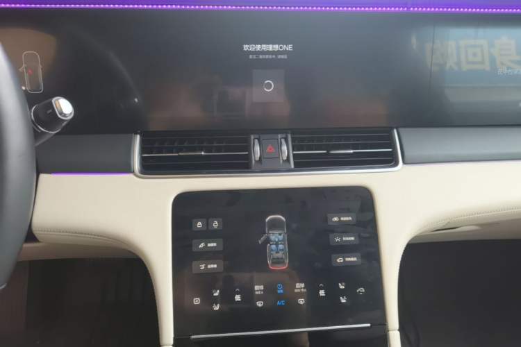 Used Li Auto ONE 2021 Extended-Range 6-Seater Version Audio And AC Panel