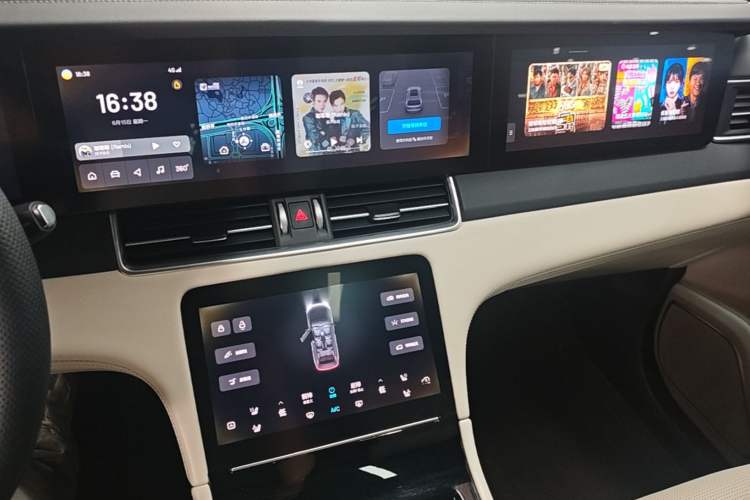 Used Li Auto ONE 2021 Extended-Range 6-Seater Version Audio And AC Panel
