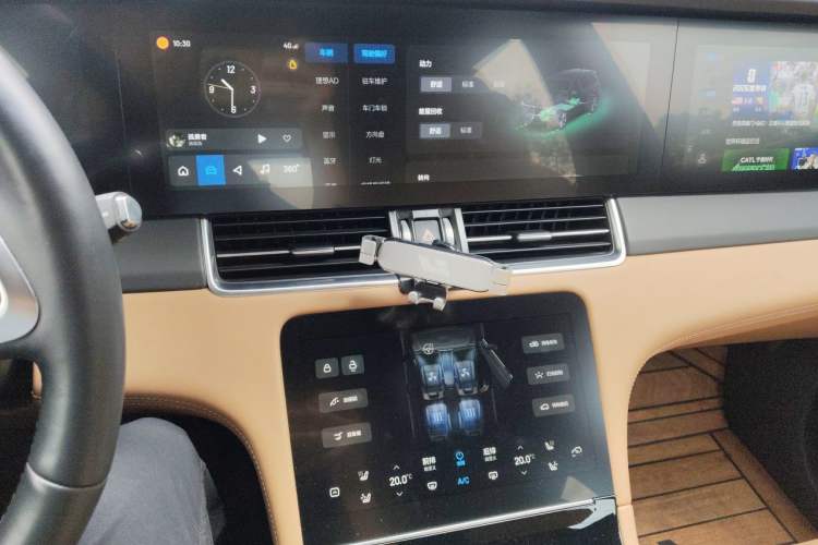 Used Li Auto ONE 2021 Extended-Range 6-Seater Version Audio And AC Panel