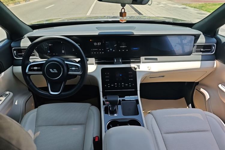 Used Li Auto ONE 2021 Extended-Range 6-Seater Version Center Console