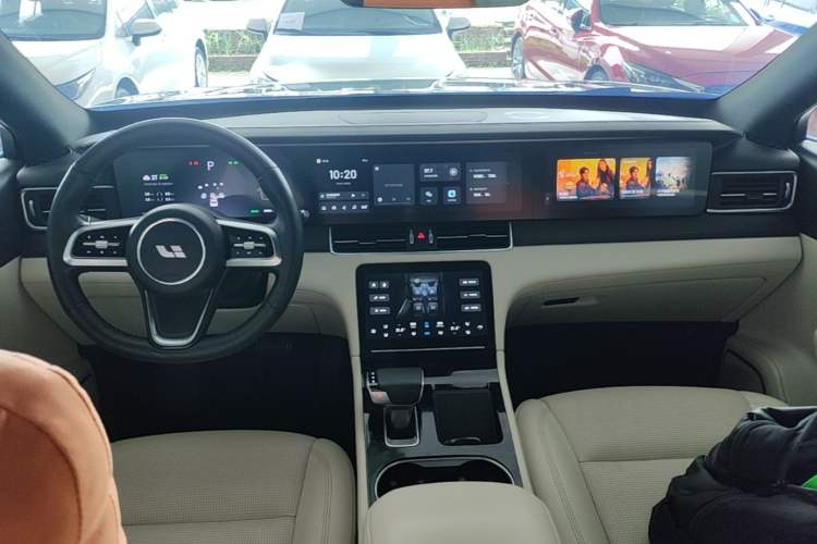Used Li Auto ONE 2021 Extended-Range 6-Seater Version Center Console