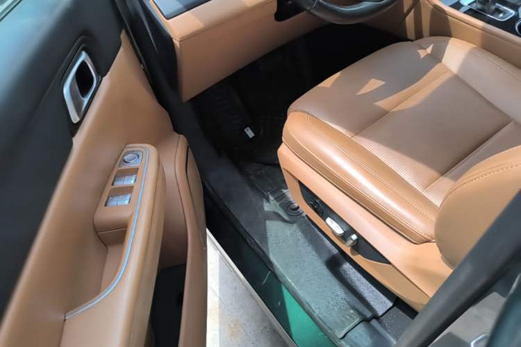 Used Li Auto ONE 2021 Extended-Range 6-Seater Version Driver Seat