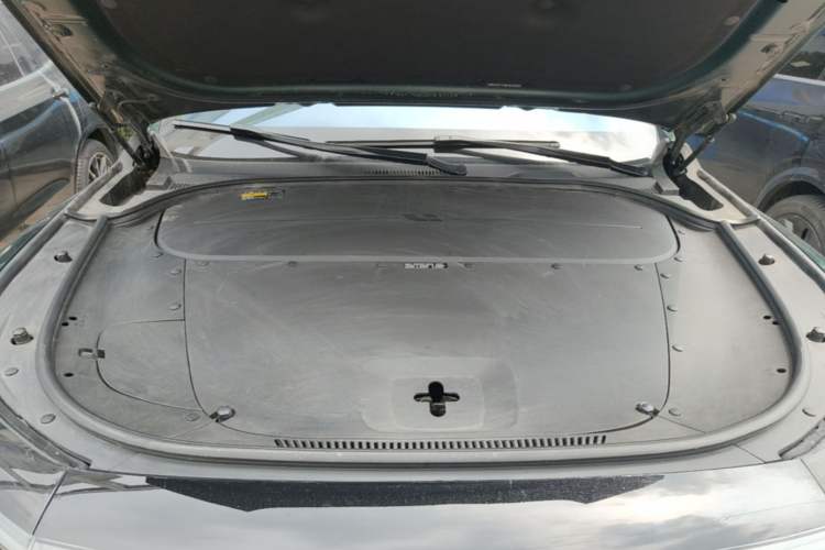 Used Li Auto ONE 2021 Extended-Range 6-Seater Version Engine Bay