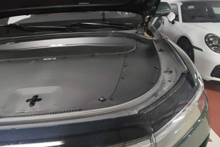 Used Li Auto ONE 2021 Extended-Range 6-Seater Version Engine Bay Left