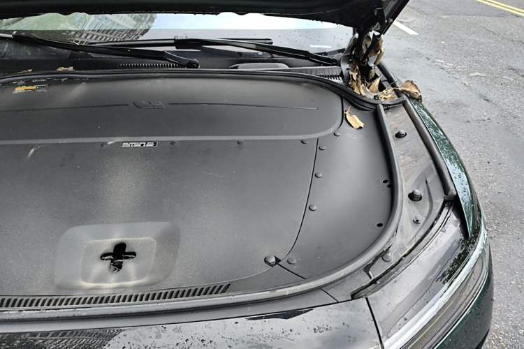 Used Li Auto ONE 2021 Extended-Range 6-Seater Version Engine Bay Left