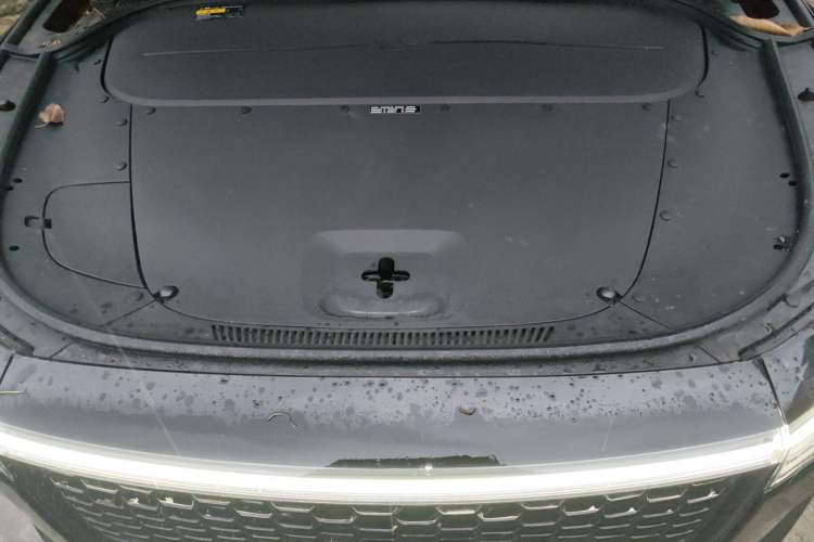 Used Li Auto ONE 2021 Extended-Range 6-Seater Version Engine Bay