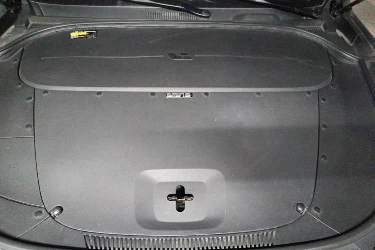 Used Li Auto ONE 2021 Extended-Range 6-Seater Version Engine Bay