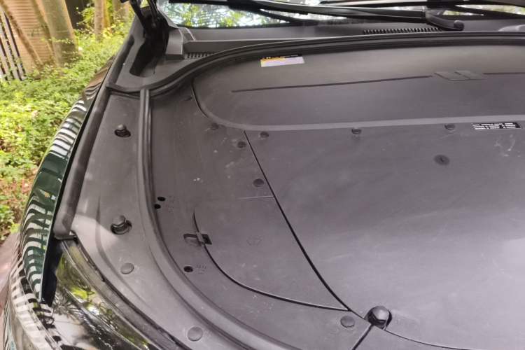 Used Li Auto ONE 2021 Extended-Range 6-Seater Version Engine Bay Right