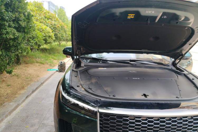 Used Li Auto ONE 2021 Extended-Range 6-Seater Version Engine Bay Right