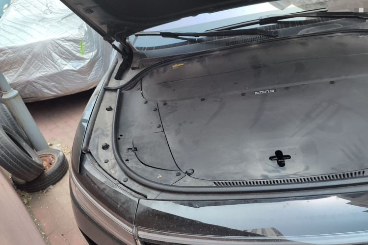 Used Li Auto ONE 2021 Extended-Range 6-Seater Version Engine Bay Right