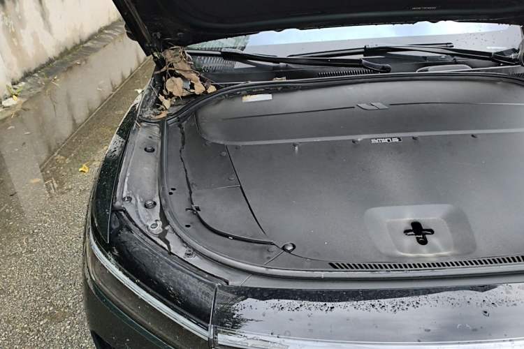 Used Li Auto ONE 2021 Extended-Range 6-Seater Version Engine Bay Right