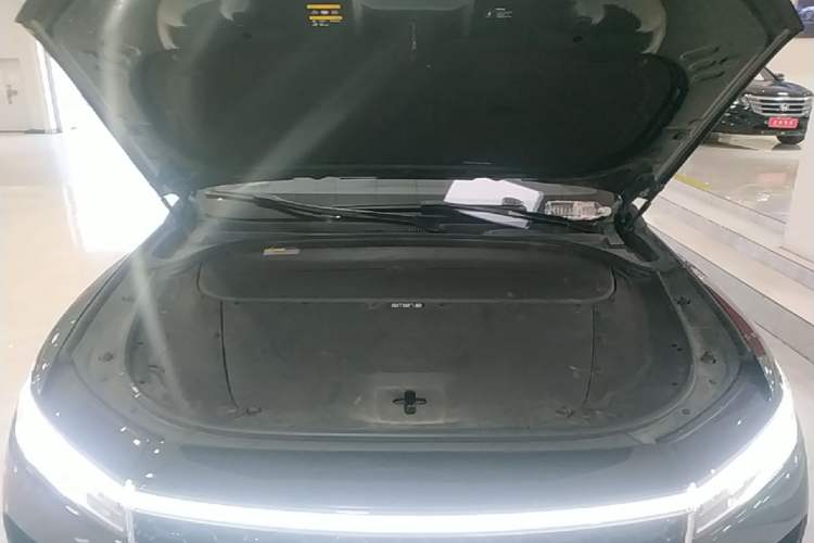 Used Li Auto ONE 2021 Extended-Range 6-Seater Version Engine Bay