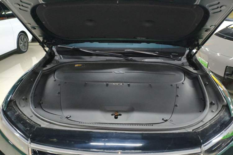 Used Li Auto ONE 2021 Extended-Range 6-Seater Version Engine Bay